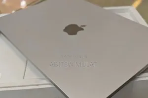 New Laptop Apple MacBook Air 2023 M2 8GB Apple M2 SSD 256GB