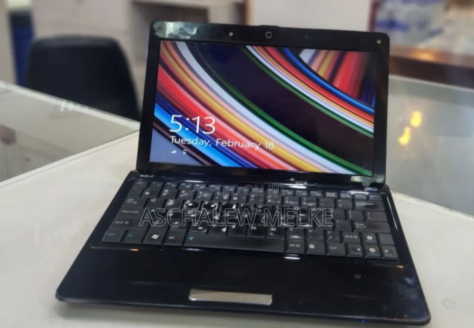 Laptop Asus 2GB Intel Atom SSD 160GB