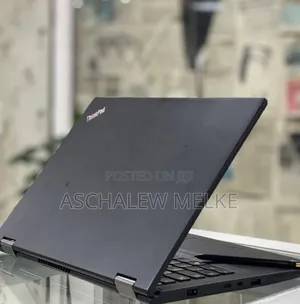 Photo - New Laptop Lenovo ThinkPad Yoga 370 8GB Intel Core I5 SSD 512GB