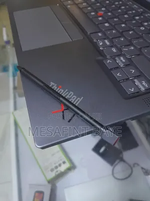 Photo - New Laptop Lenovo ThinkPad Yoga 16GB Intel Core I7 SSD 512GB