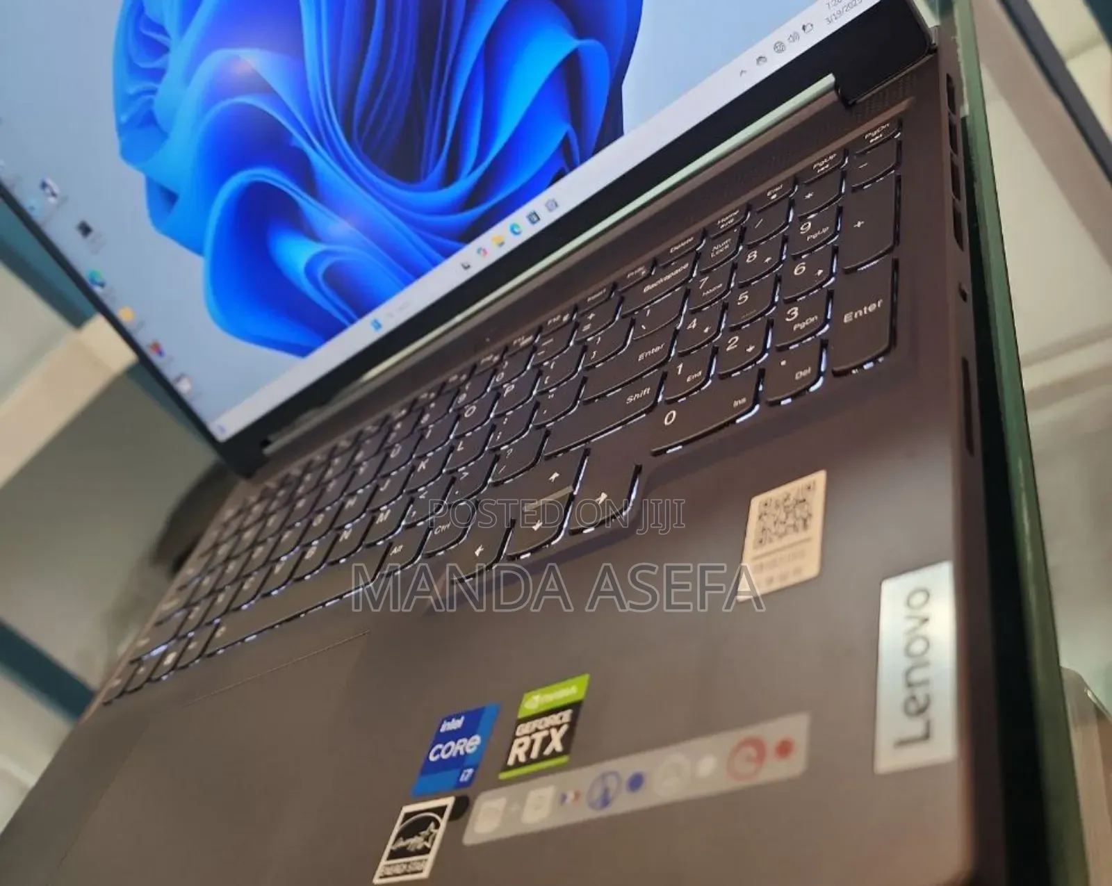 New Laptop Lenovo 16GB Intel Core I7 SSD 1T