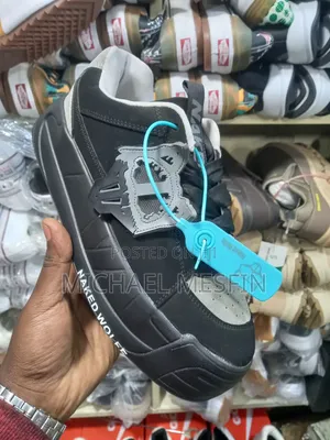 Photo - Original Naked Wolf