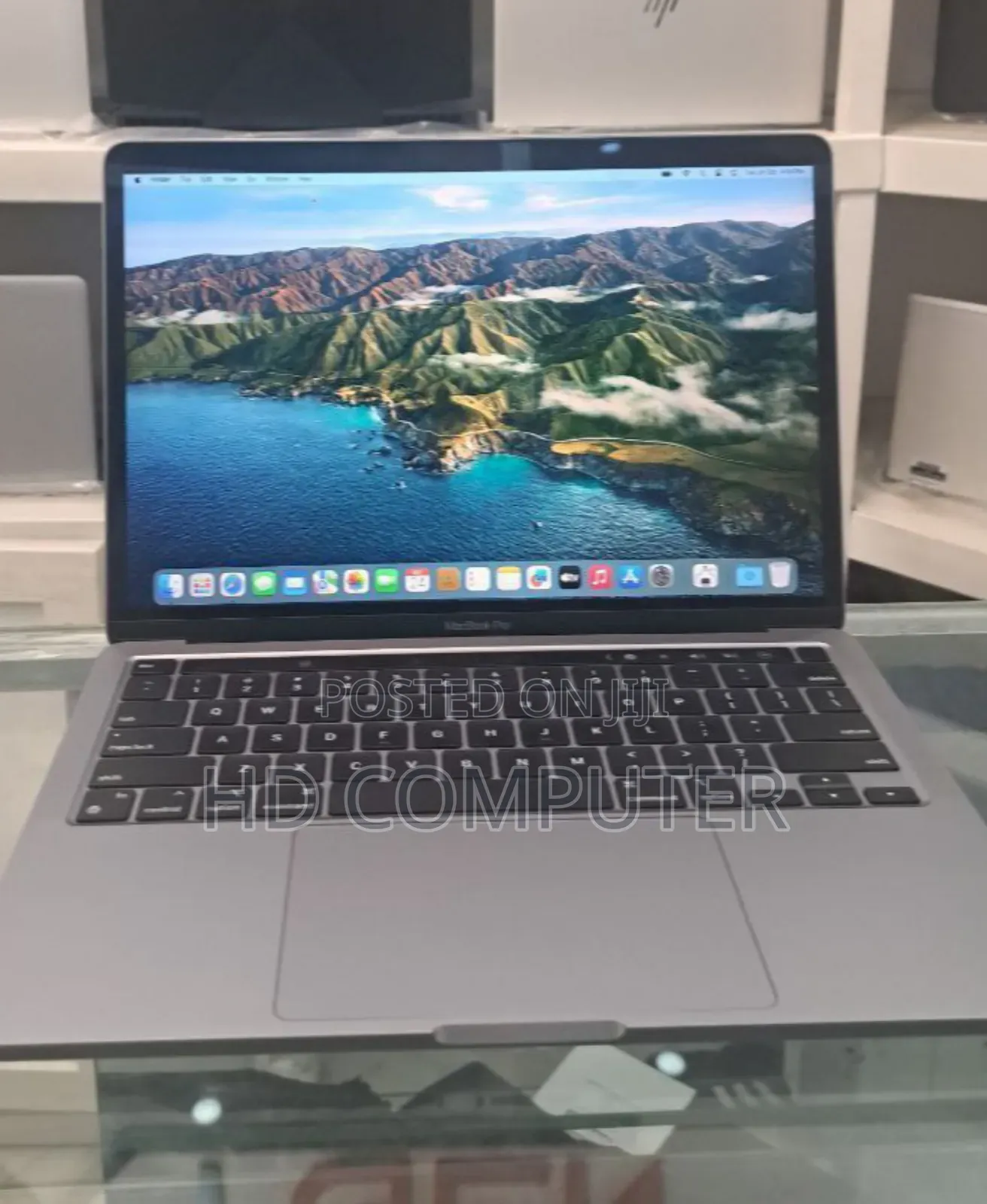 New Laptop Apple MacBook Pro 2019 8GB Intel Core I5 SSD 128GB