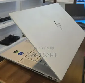 Photo - New Laptop HP Envy 13 16GB Intel Core I7 SSD 512GB
