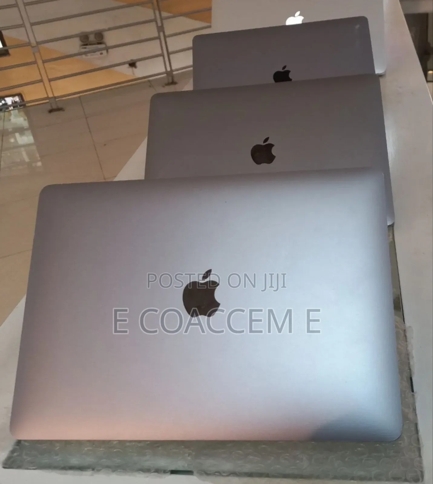 New Laptop Apple MacBook 8GB Intel Core I5 SSD 512GB