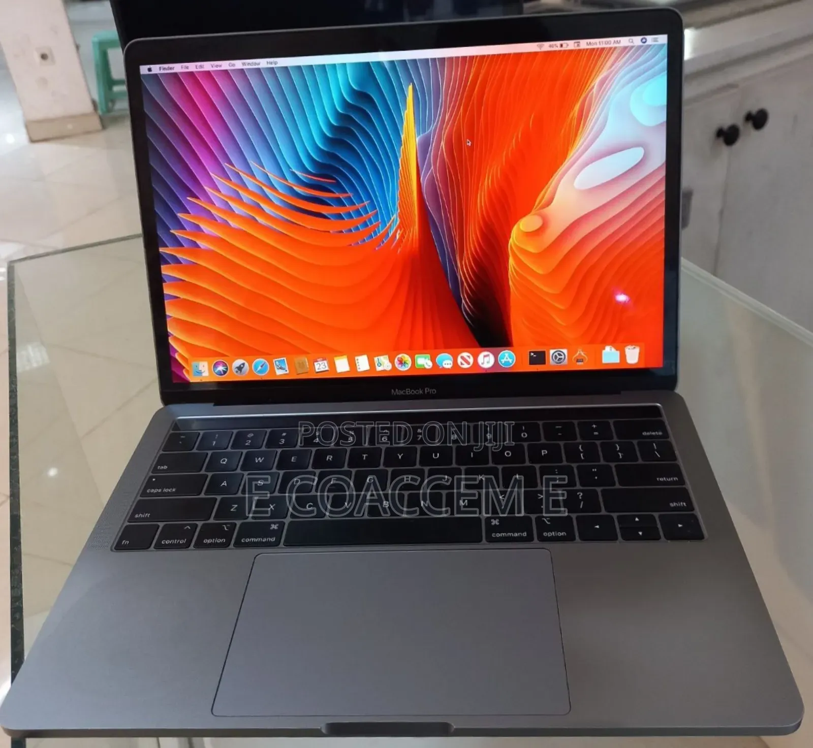 New Laptop Apple MacBook 8GB Intel Core I5 SSD 512GB