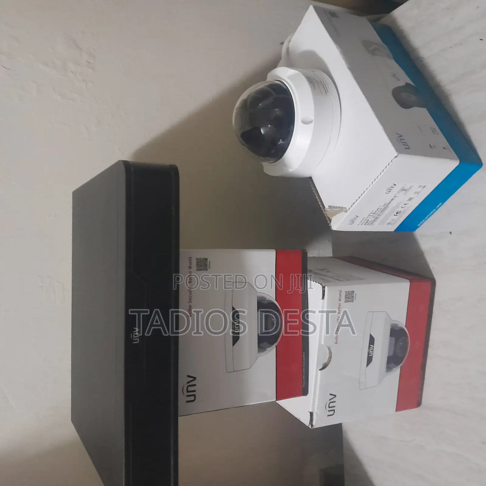 Uniview 2mp Ip Camera and 4 Channel NVR
