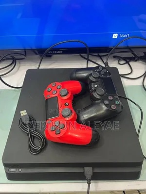 Playstation 4 Slim