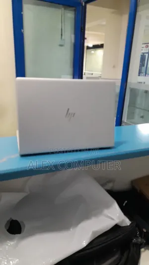 Photo - New Laptop HP EliteBook 840 G6 16GB Intel Core I5 SSD 512GB