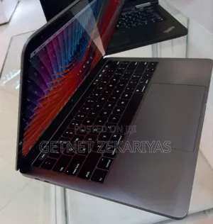 New Laptop Apple MacBook Pro 2018 8GB Intel Core I5 SSD 512GB