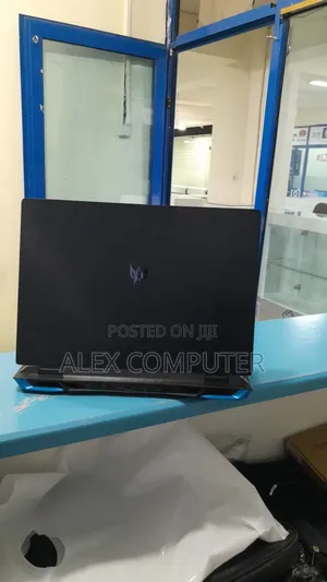 New Laptop Acer Predator Helios 300 16GB Intel Core I9 SSD 1T