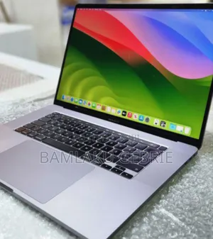 New Laptop Apple MacBook Pro 2019 32GB Intel Core I9 SSD 2T
