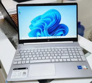 New Laptop HP Stream Notebook 8GB Intel Core I5 SSD 512GB