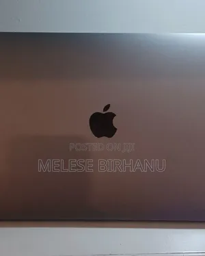 New Laptop Apple MacBook Pro 2018 8GB Intel Core I5 SSD 512GB