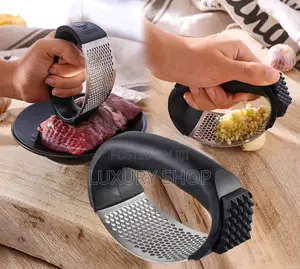 Photo - 2 in 1 Garlic Presser