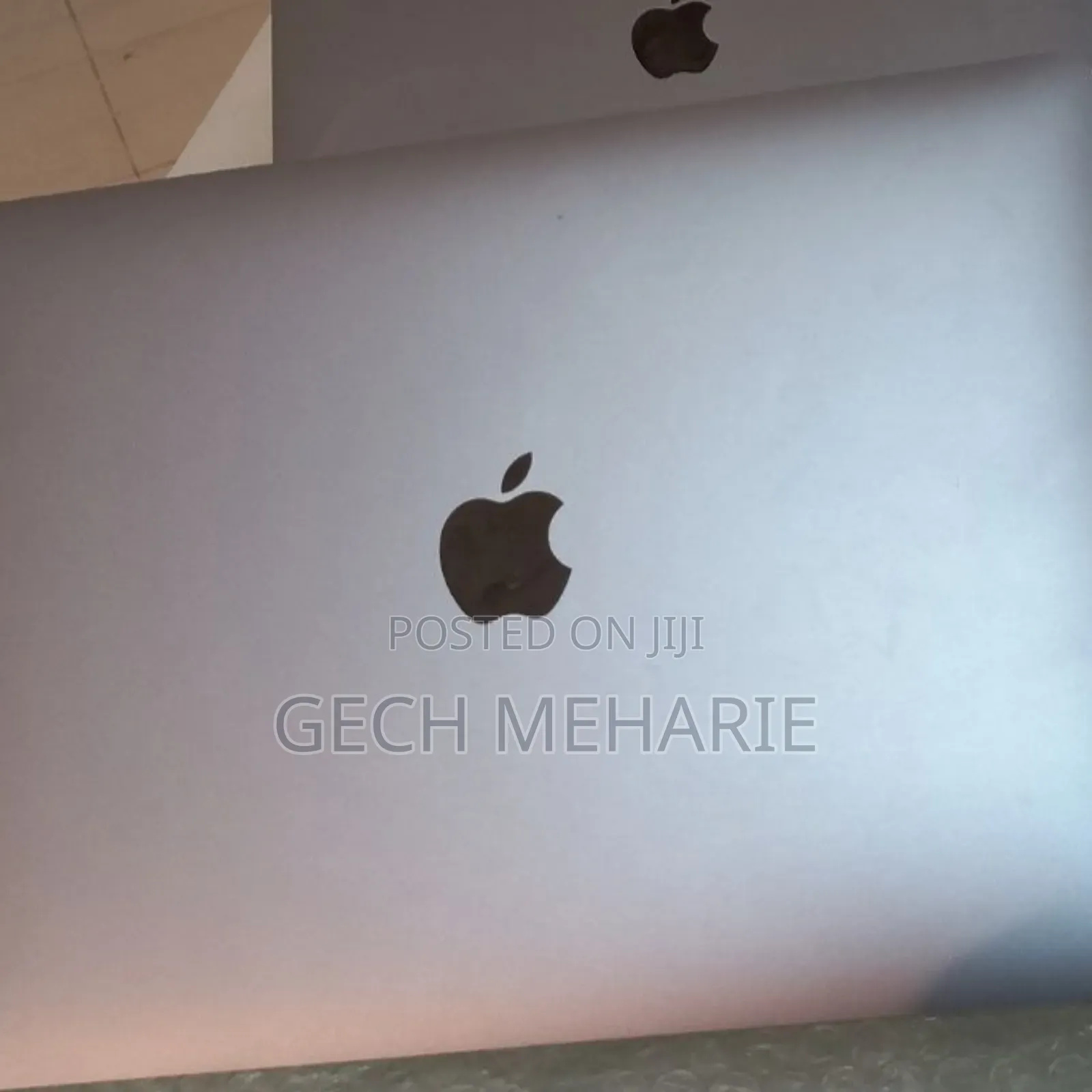 New Laptop Apple MacBook Pro 2018 8GB Intel Core I5 SSD 512GB