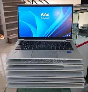 New Laptop HP EliteBook 830 8GB Intel Core I5 SSD 1T