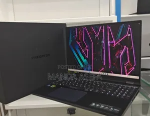 New Laptop Acer Predator Helios 18 PH18-71 16GB Intel Core I9 SSD 1T