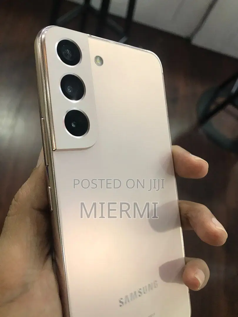 New Samsung Galaxy S22 5G 256 GB