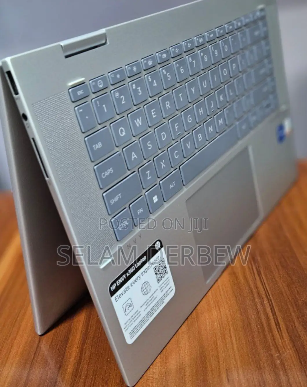 New Laptop HP Envy X360 8GB Intel Core I5 SSD 512GB