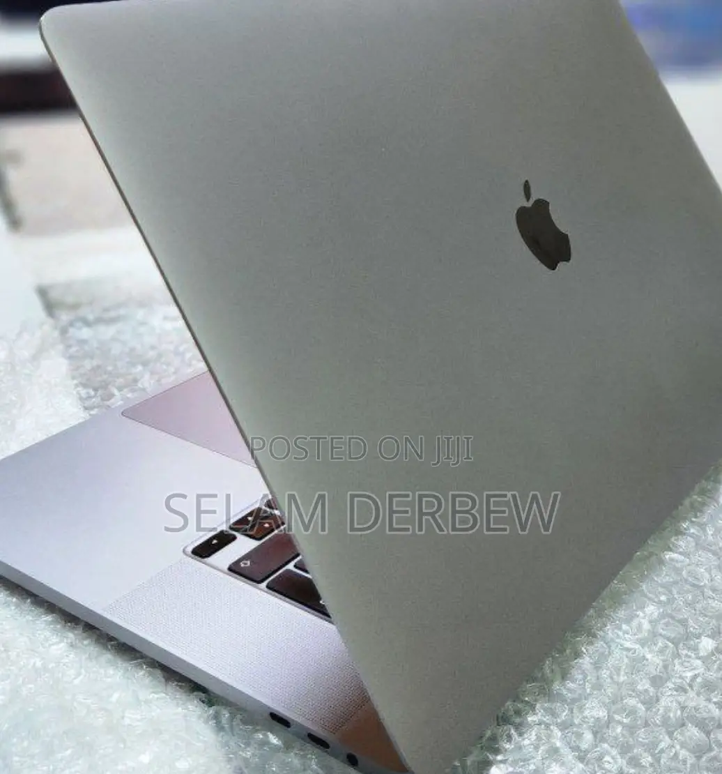 New Laptop Apple MacBook Pro 2017 32GB Intel Core I9 SSD 2T