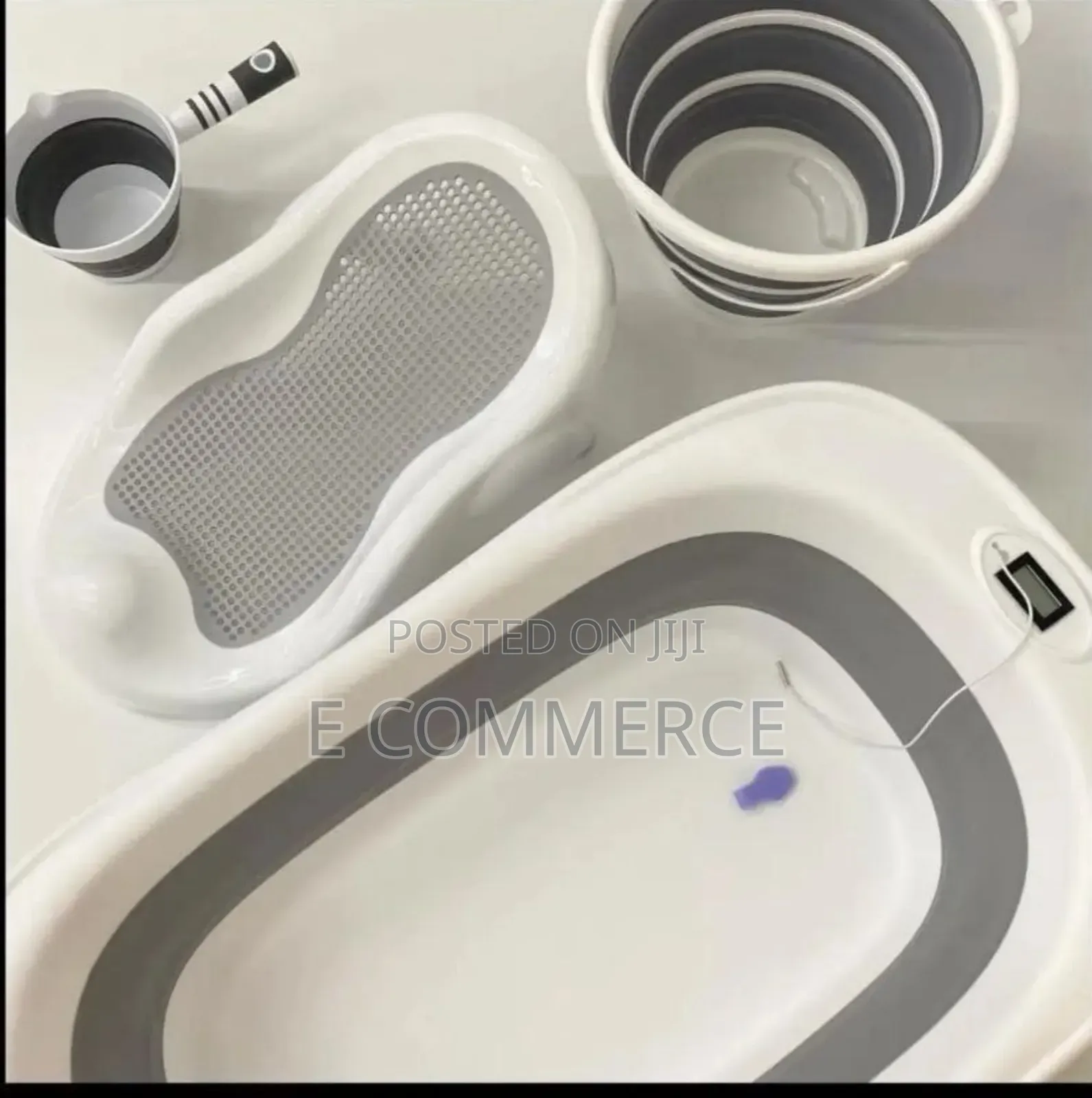 Foldable Baby Bath Tub With Accessories 4-in-1