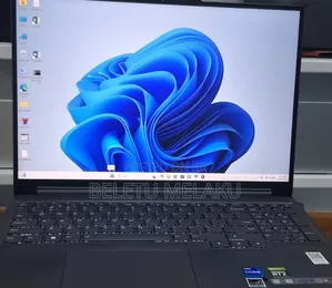 New Laptop Lenovo Legion 7 24GB Intel Core I7 SSD 1T