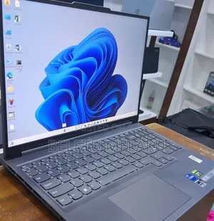 New Laptop Lenovo Legion 7 24GB Intel Core I7 SSD 1T
