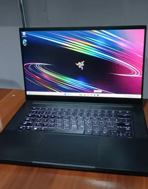 New Laptop Razer Blade 16GB Intel Core I7 SSD 1T