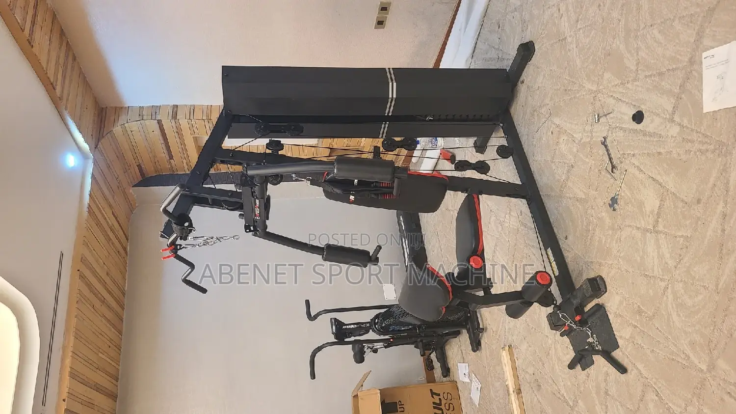 ስፖርት የሚሰሩበትን ዘመናዊ የቤት ዉስጥ Miracle Fitness Home Gym