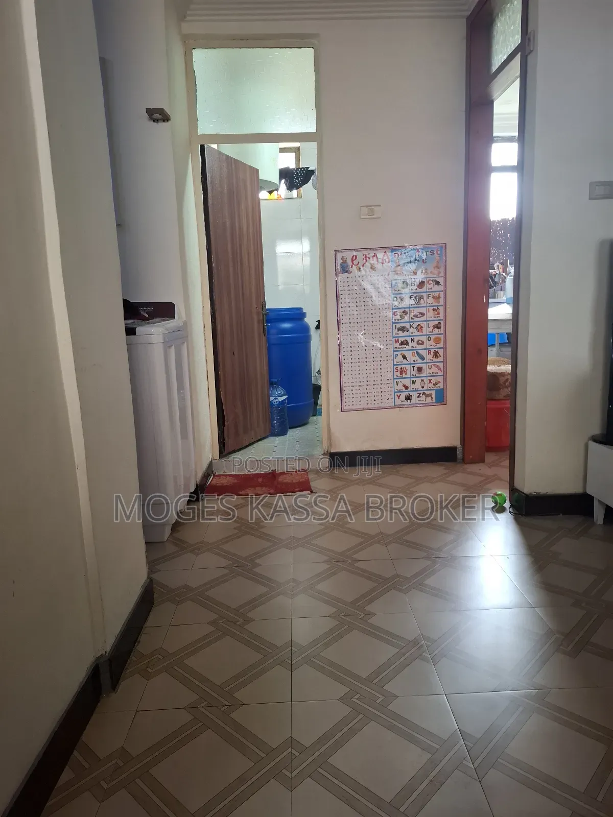 Furnished 2bdrm Condo in አያት 49 የሚሸጥ መኖርያ, Yeka for sale