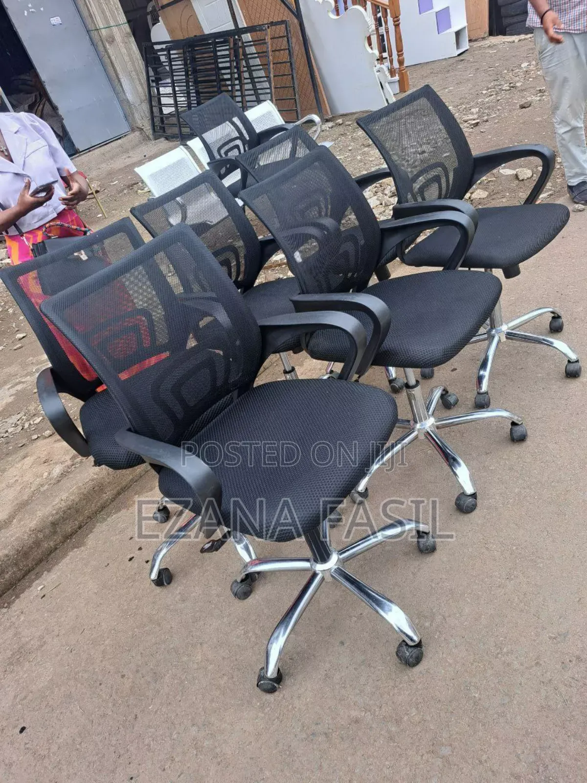 Office Chair(Almost New)