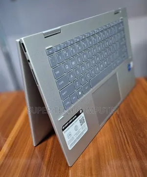 New Laptop HP Envy X360 8GB Intel Core I5 SSD 512GB