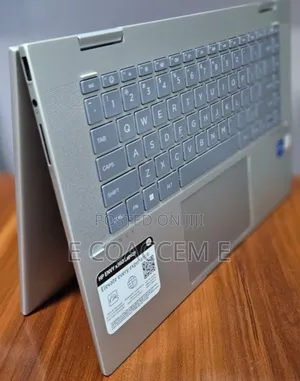 New Laptop HP 8GB Intel Core I5 SSD 512GB