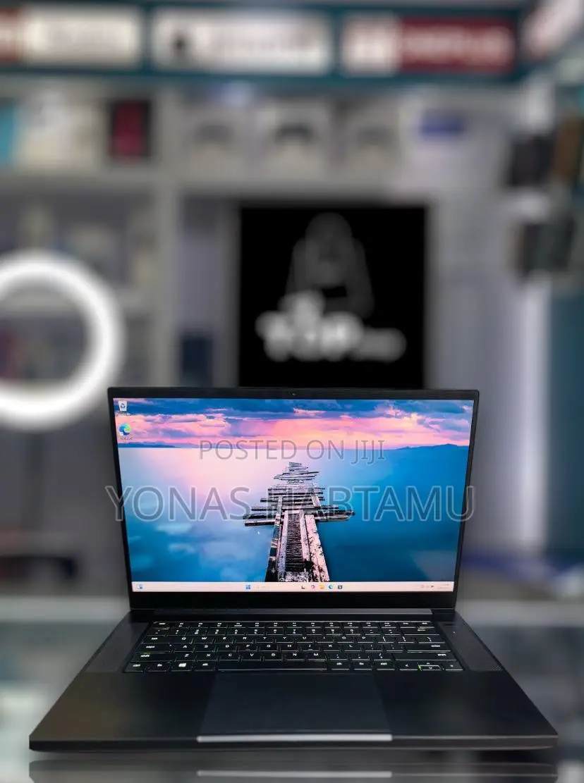 New Laptop Razer Blade 16GB Intel Core I7 SSD 512GB