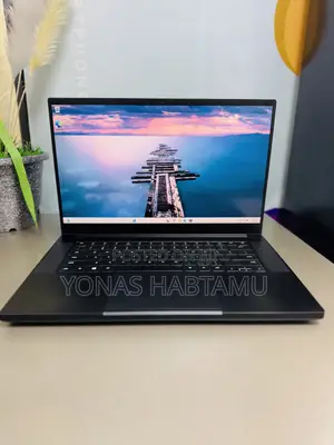 New Laptop Razer Blade 16GB Intel Core I7 SSD 512GB