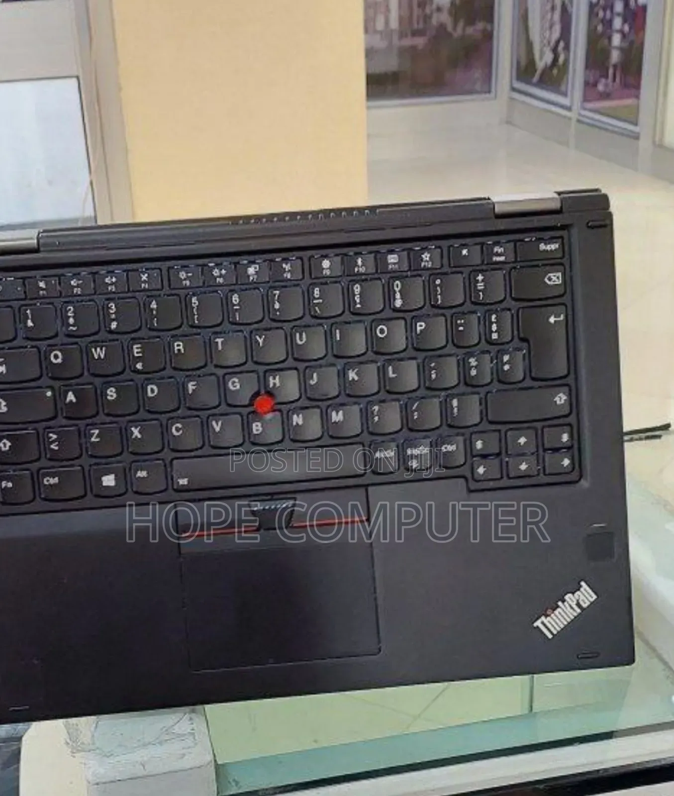 New Laptop Lenovo ThinkPad Yoga 370 8GB Intel Core I5 SSD 512GB