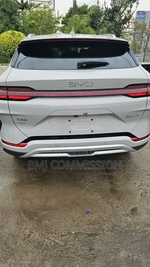 New BYD Song Plus 2025 Gold