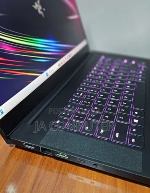 New Laptop Razer Blade 16GB Intel Core I7 SSD 512GB