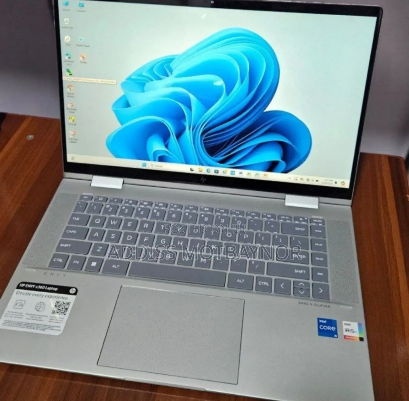 New Laptop HP Envy X360 8GB Intel Core I7 SSD 512GB