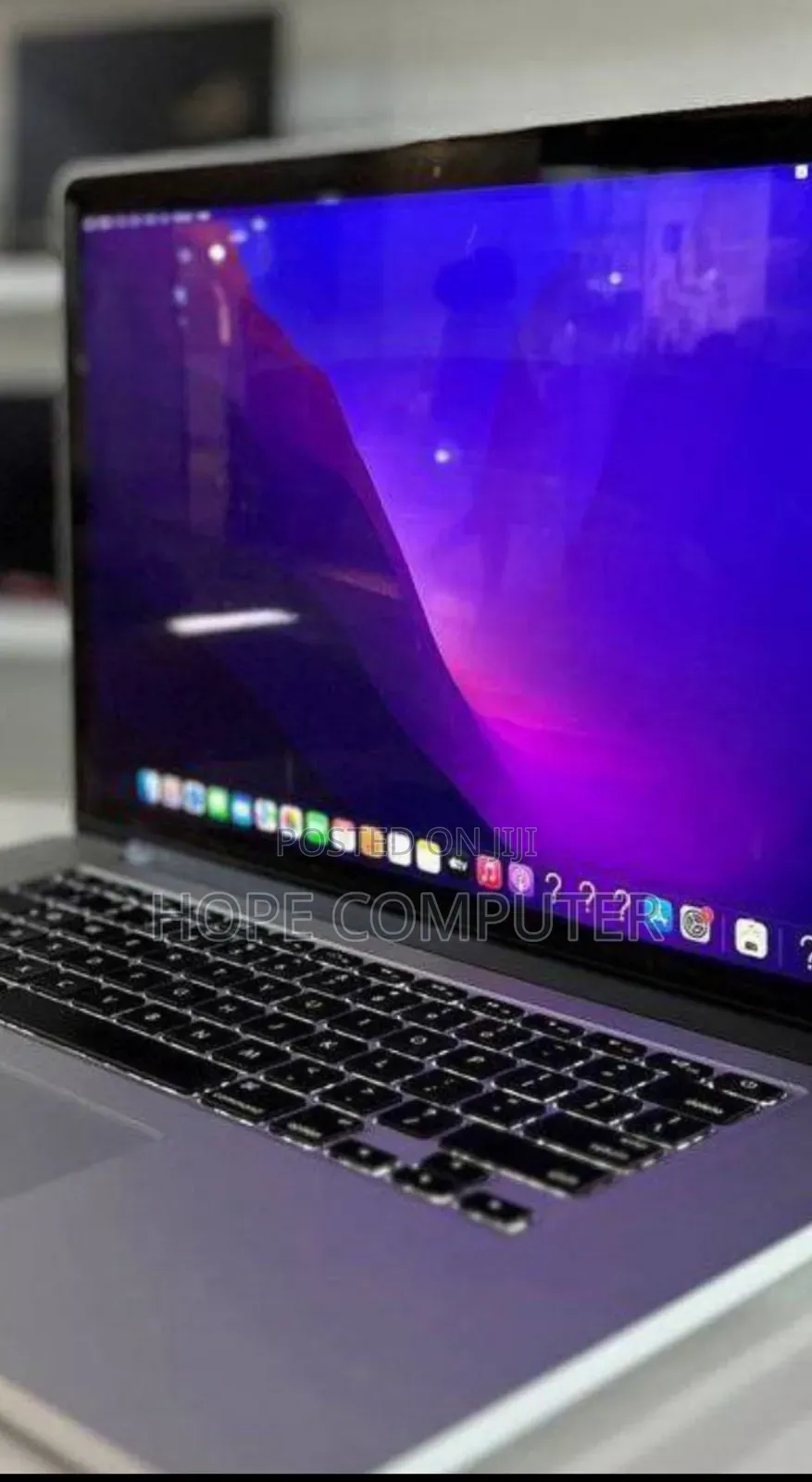 New Laptop Apple MacBook Pro 2015 16GB Intel Core I7 SSD 512GB