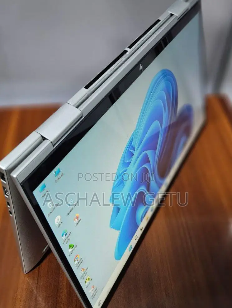 New Laptop HP Envy X360 8GB Intel Core I5 SSD 512GB