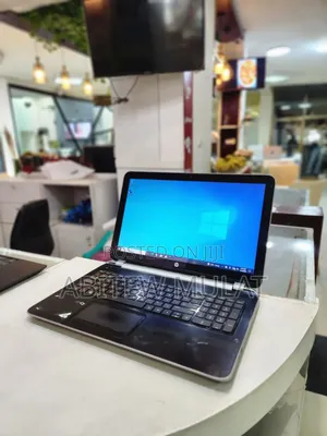 Laptop HP Pavilion 15 8GB AMD A10 HDD 1T