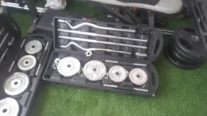 የሰውነት ቅርፆን በቤት ውስጥ ያስተካክሉ