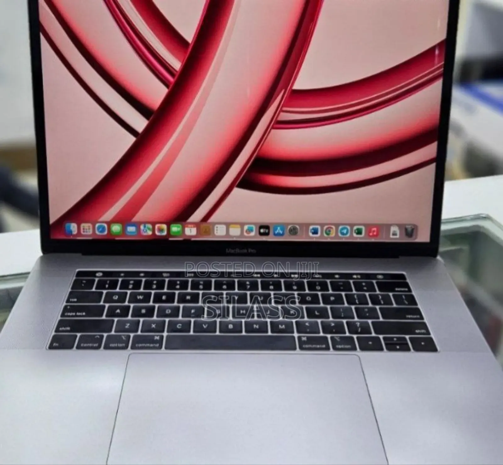 New Laptop Apple MacBook Pro 2019 32GB Intel Core I9 SSD 2T