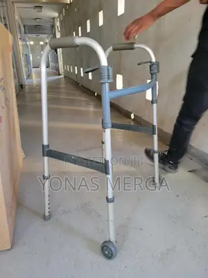 Photo - Walking_aid፬πwalker丸፪medical Equipment Supplies Auction