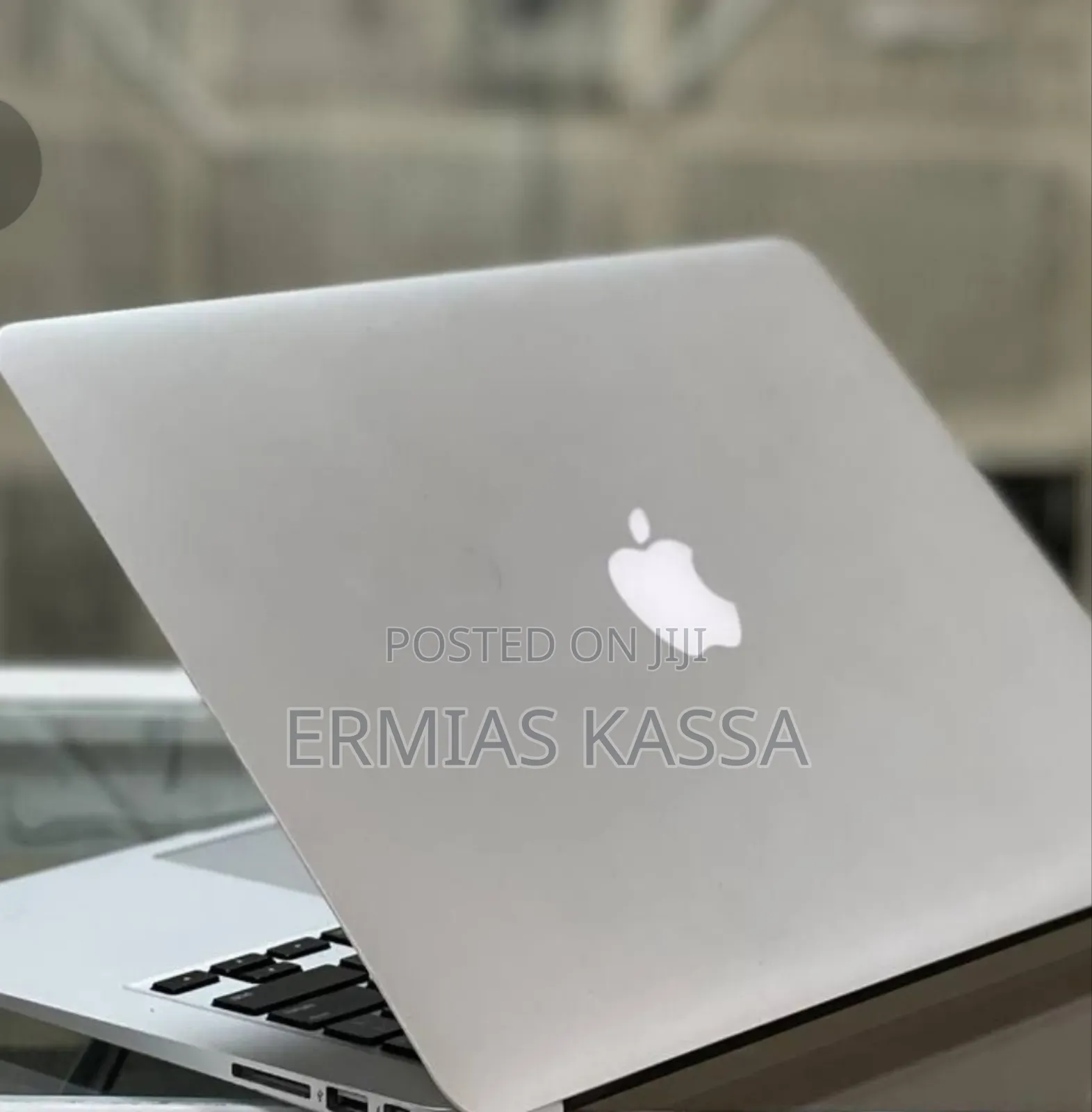 New Laptop Apple MacBook Air 2017 8GB Intel Core I7 SSD 512GB