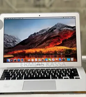 New Laptop Apple MacBook Air 2017 8GB Intel Core I7 SSD 512GB