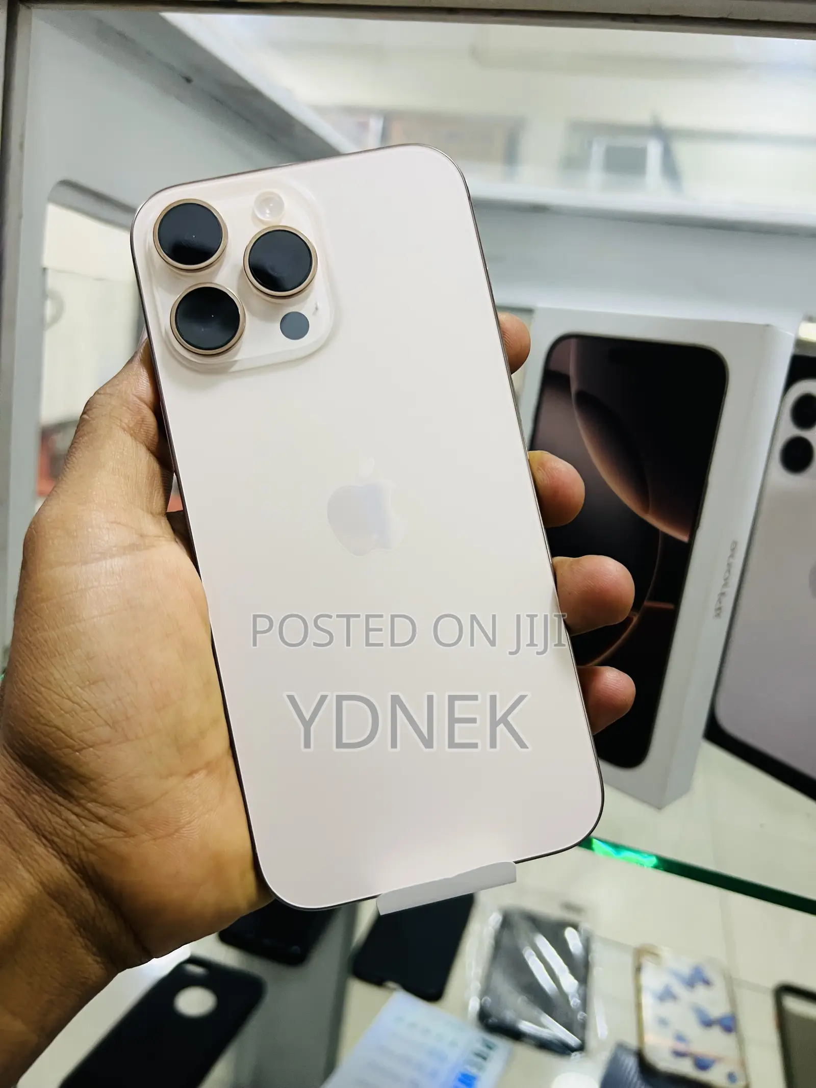 New Apple iPhone 16 Pro Max 256 GB