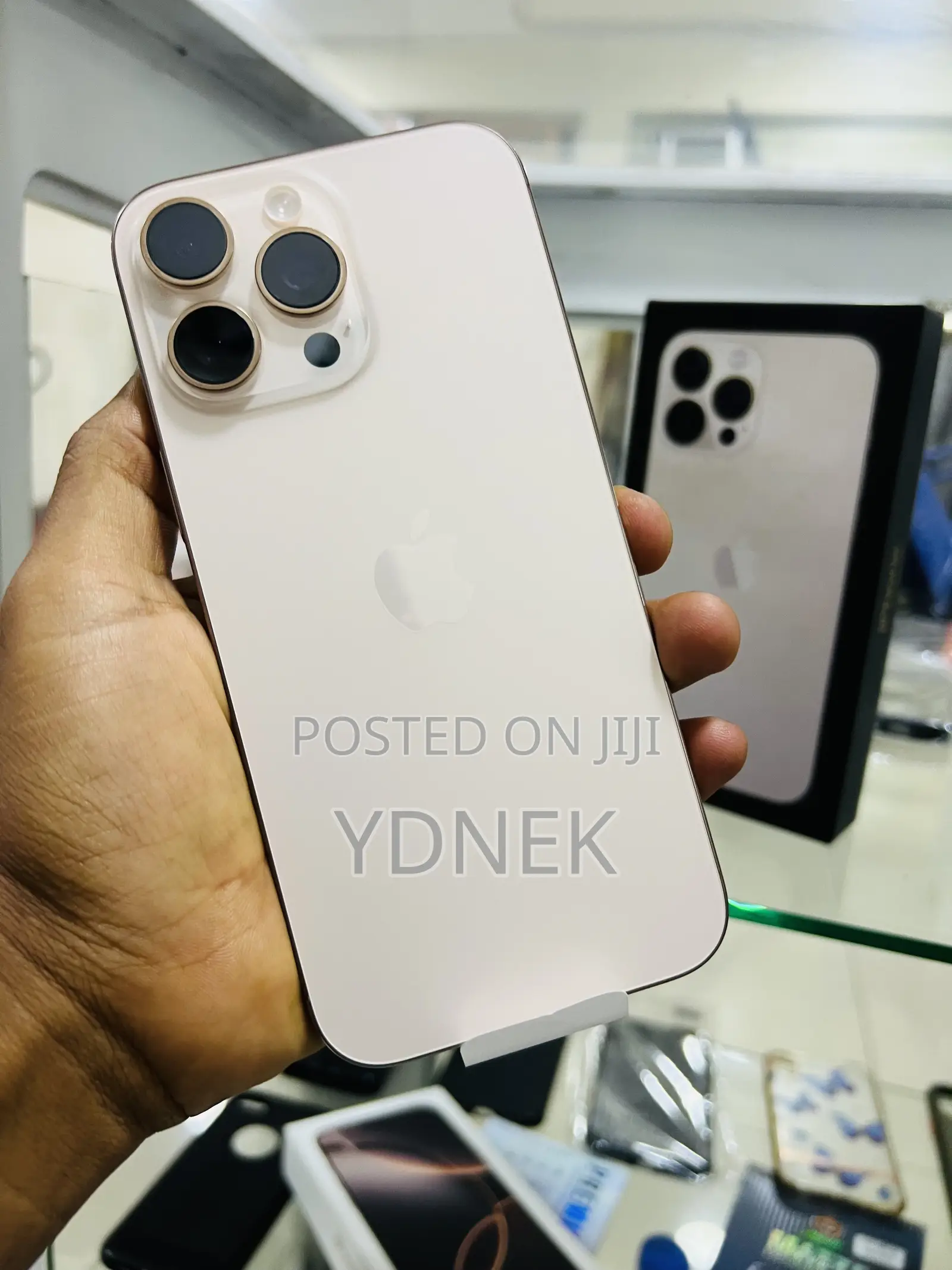 New Apple iPhone 16 Pro Max 256 GB